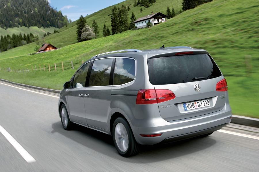  Volkswagen Sharan 2010 года  (фото 51 из 71)